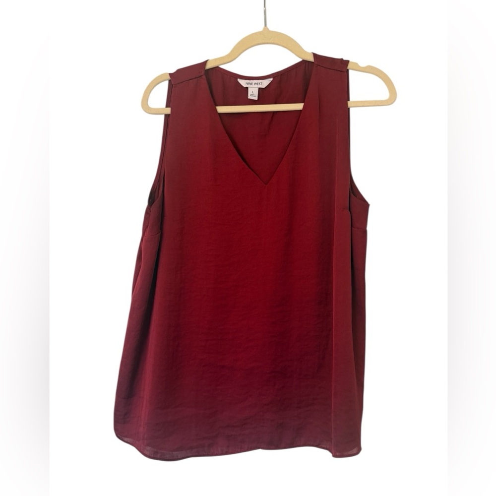 Nine West Sleeveless Blouse in Burgundy Size L